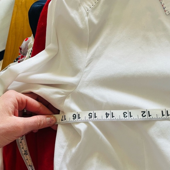 Schneider Salzburg White Button Up Blouse with Embroidered Trim - Picture 10 of 14